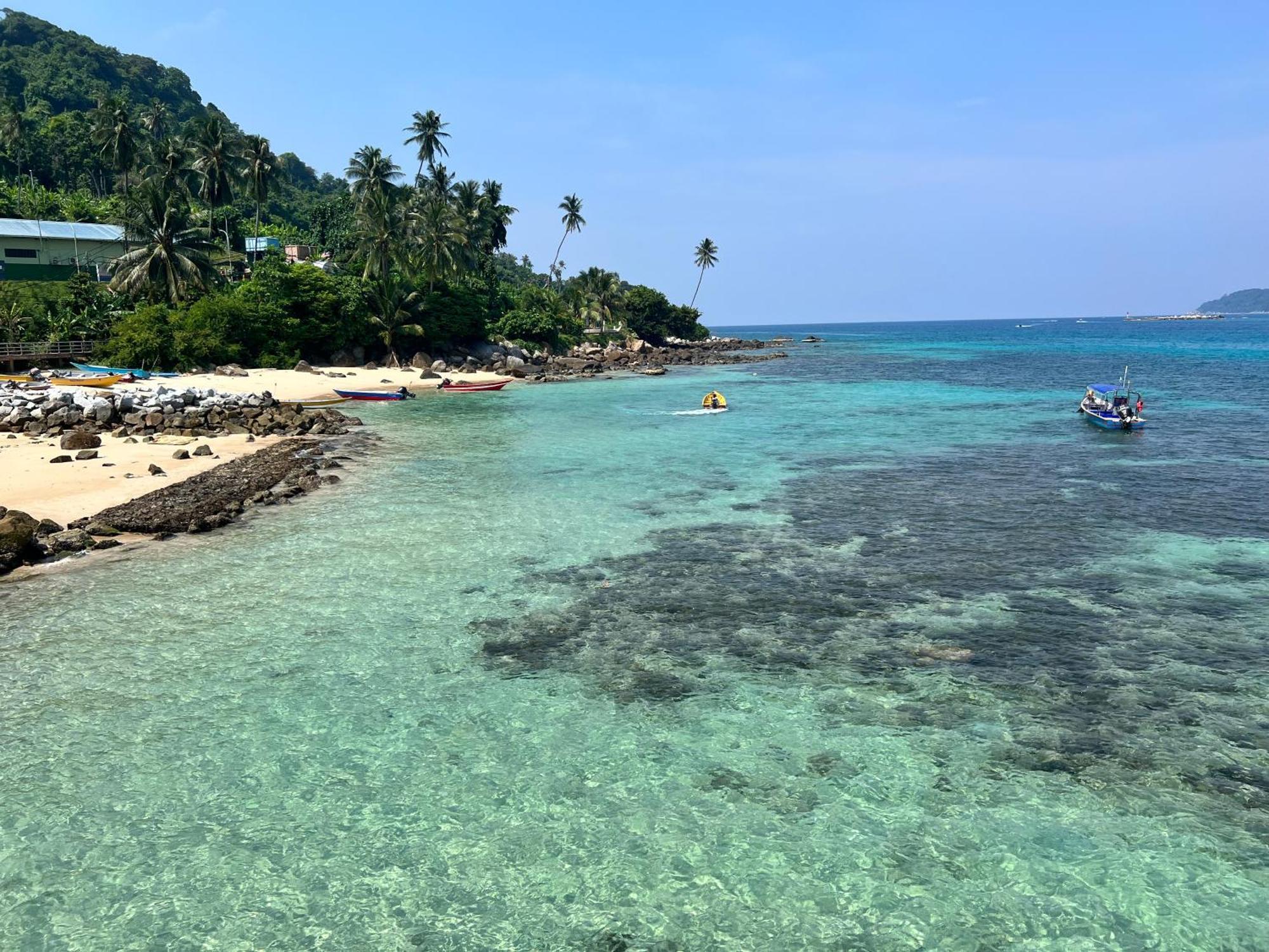 Hotel Perhentian Mama'S Kampong Pasir Hantu Exterior foto