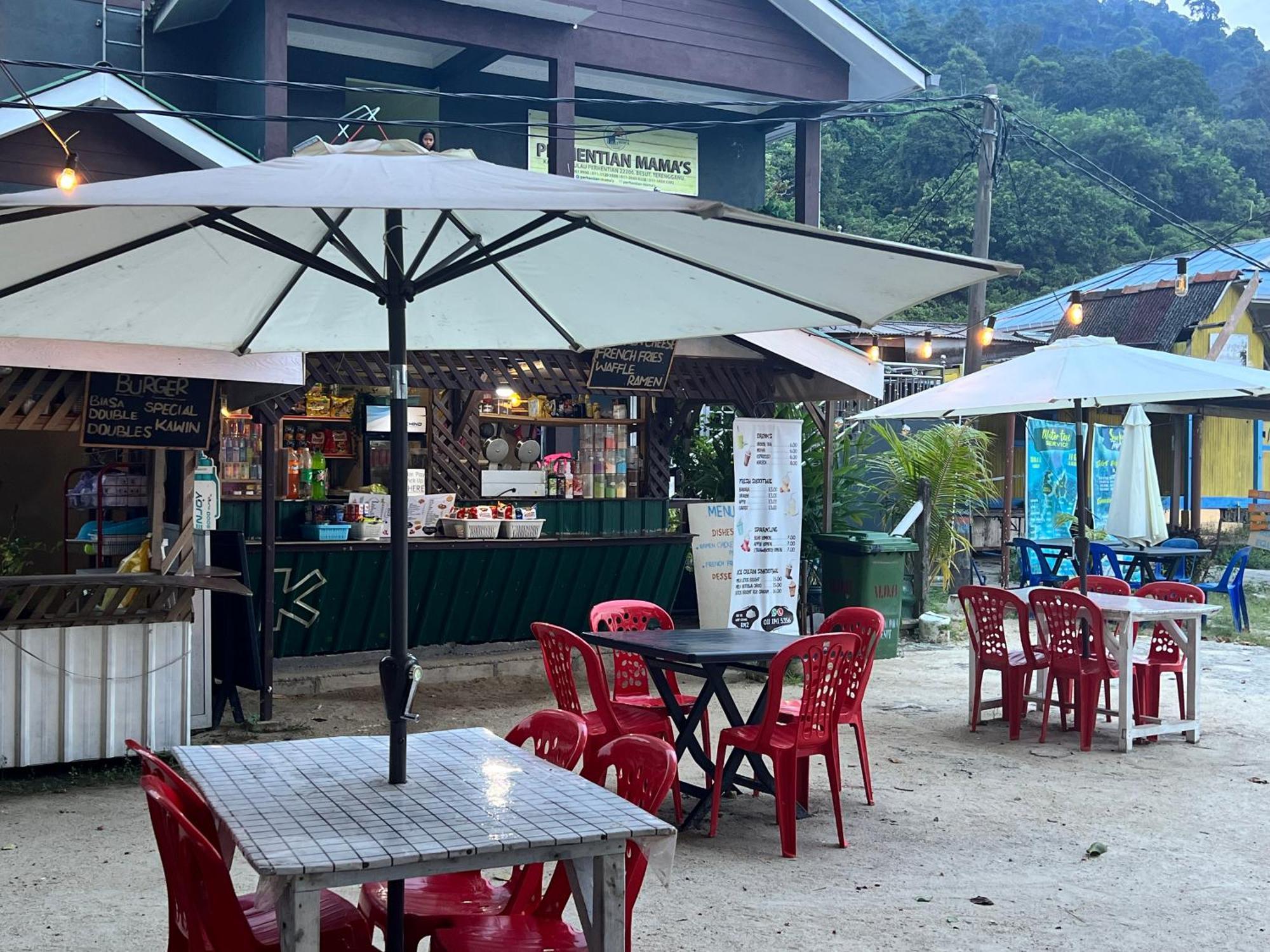 Hotel Perhentian Mama'S Kampong Pasir Hantu Exterior foto
